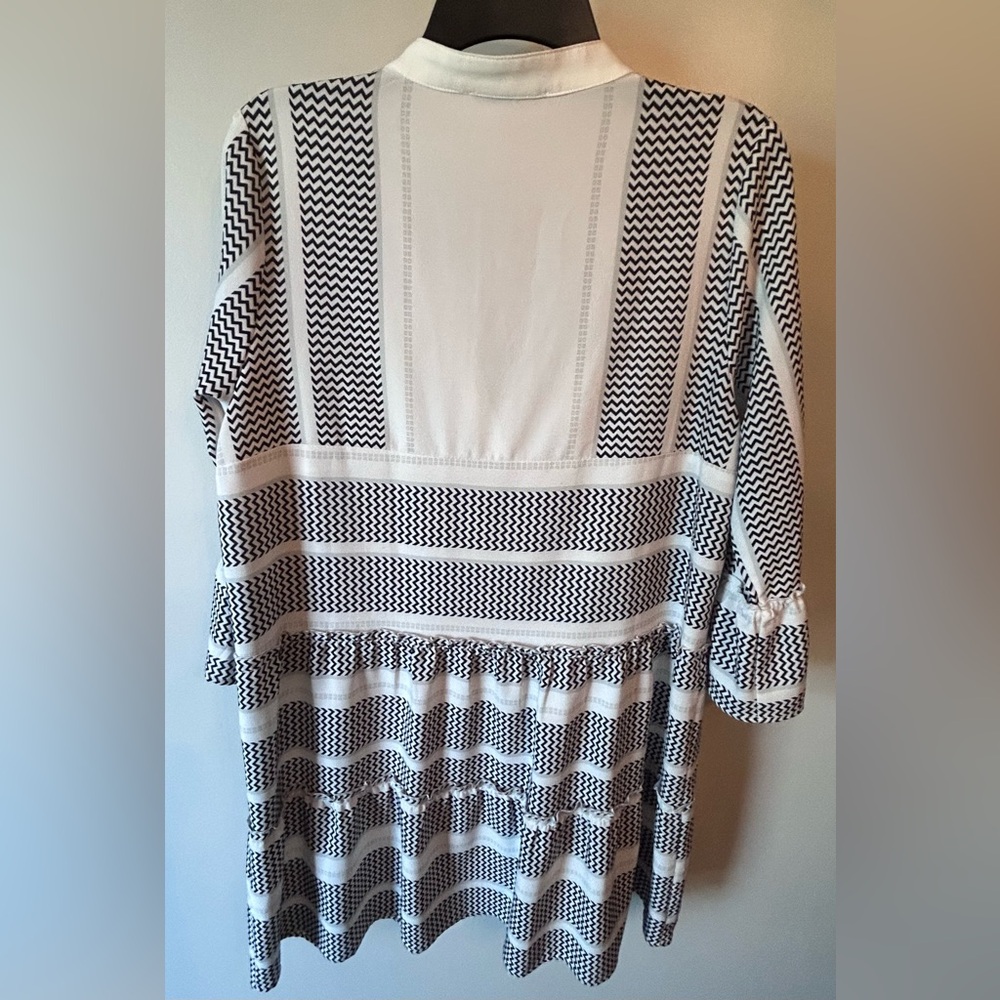 Mazik Oversized Boho Style Mini Dress with Sleeve Detailing - Picture 2 of 3